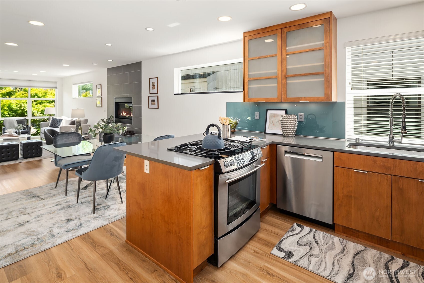 219 12th Avenue E Seattle WA 98102