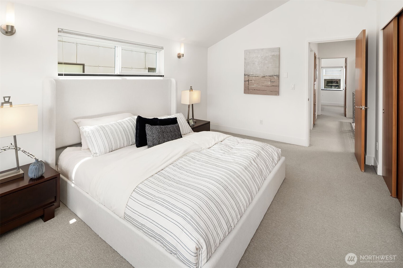 219 12th Avenue E Seattle WA 98102