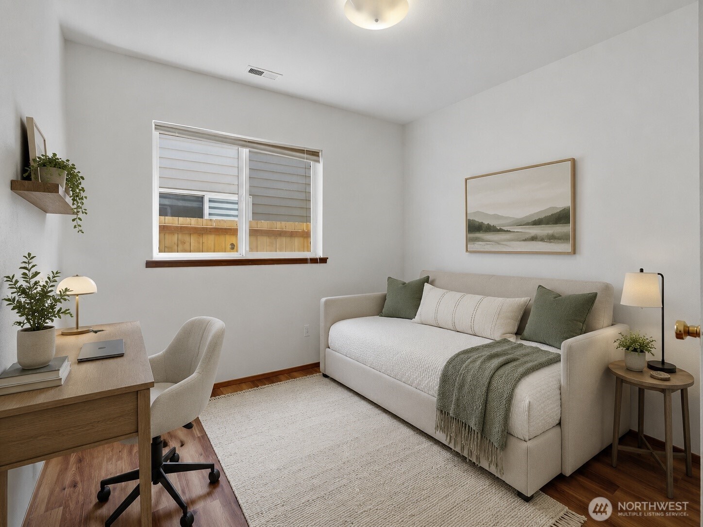 512 N 104th Street Seattle WA 98133