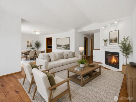 512 N 104th Street Seattle WA 98133