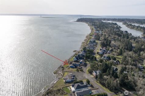 288 Sunrise Avenue SE Ocean Shores WA 98569