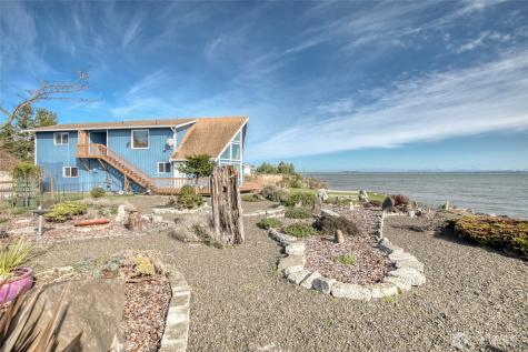 288 Sunrise Avenue SE Ocean Shores WA 98569