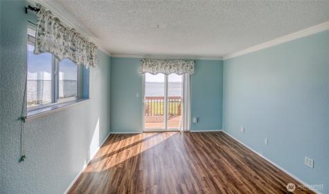 288 Sunrise Avenue SE Ocean Shores WA 98569