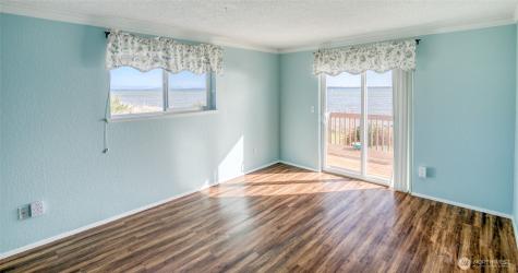 288 Sunrise Avenue SE Ocean Shores WA 98569