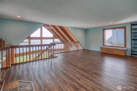 288 Sunrise Avenue SE Ocean Shores WA 98569