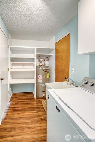 288 Sunrise Avenue SE Ocean Shores WA 98569