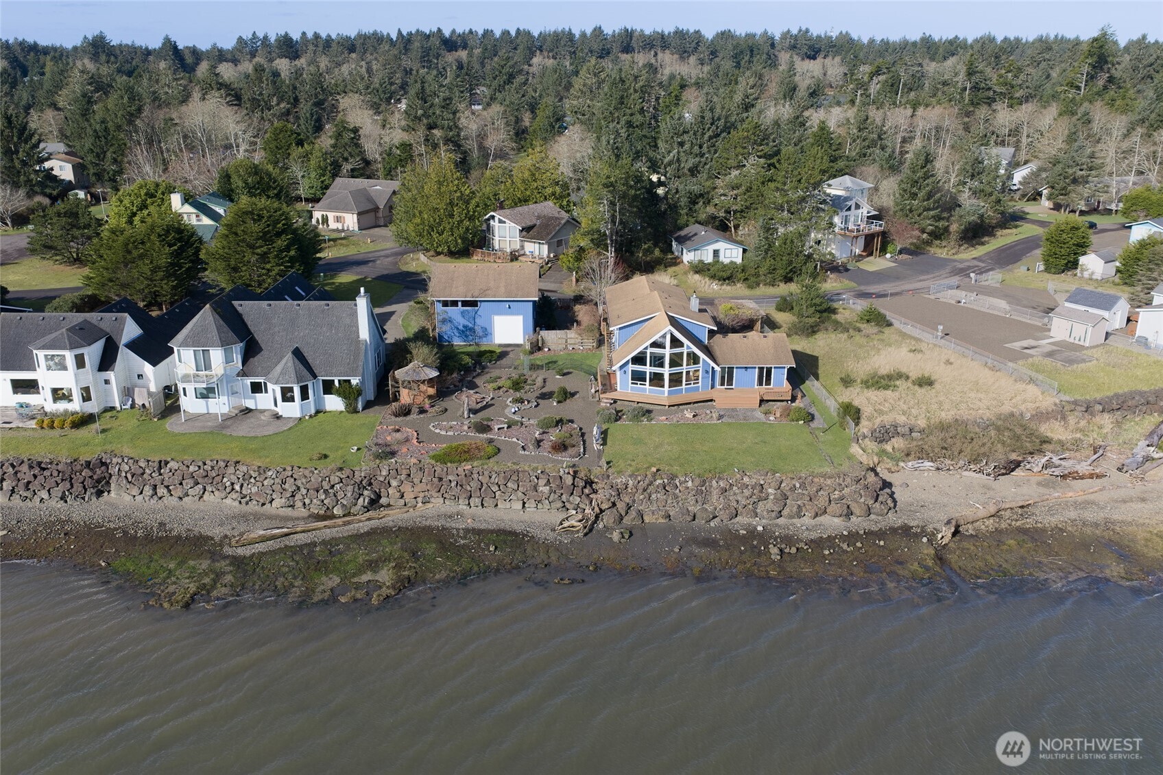 288 Sunrise Avenue SE Ocean Shores WA 98569
