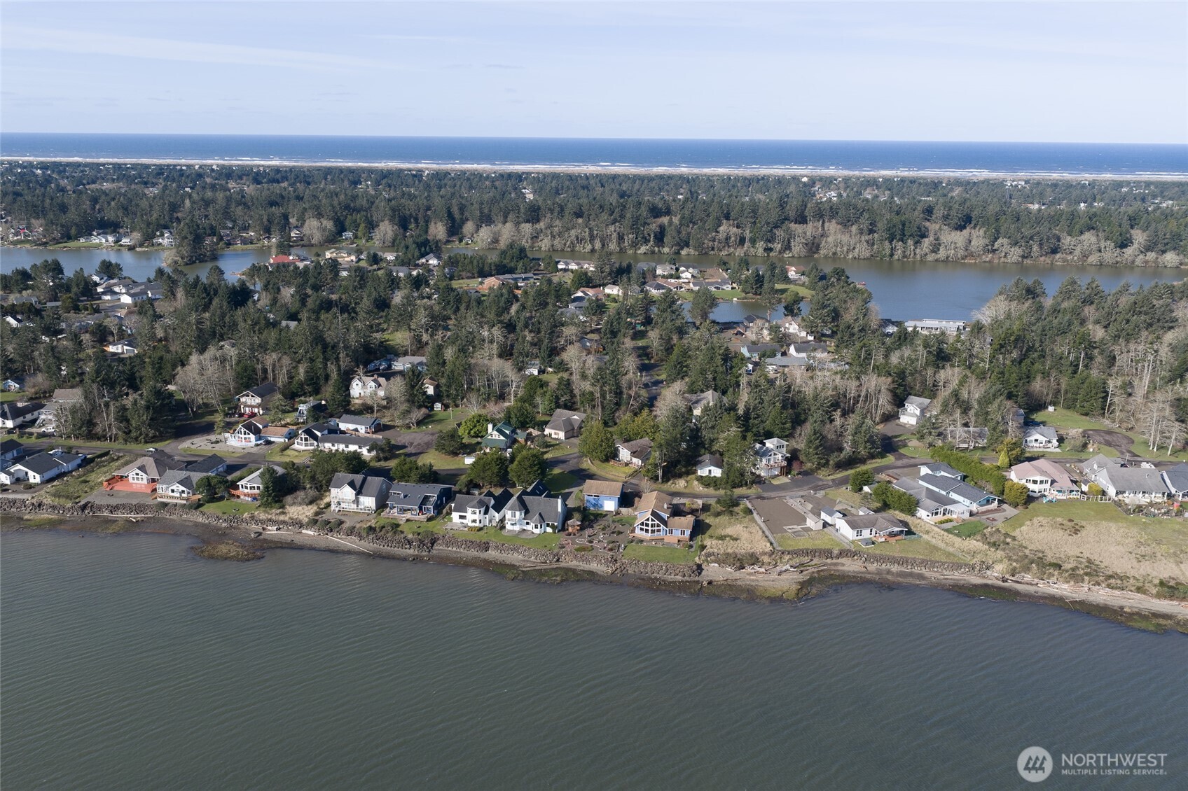 288 Sunrise Avenue SE Ocean Shores WA 98569