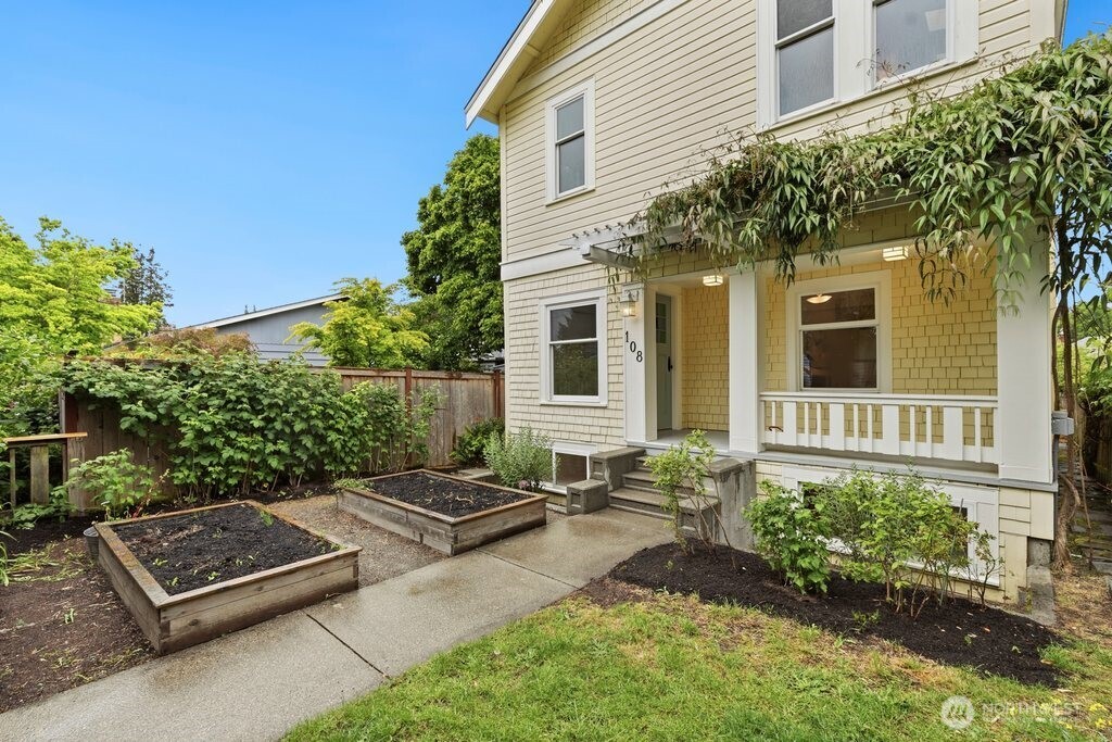 108 N 54th Street Seattle WA 98103