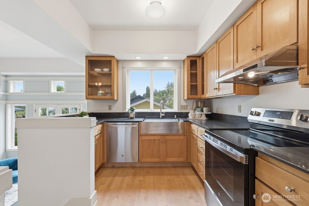 108 N 54th Street Seattle WA 98103