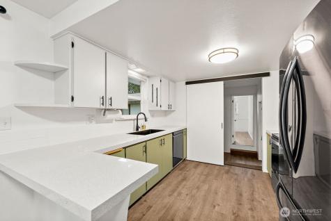 14801 73rd Avenue E Puyallup WA 98375
