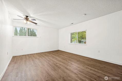 14801 73rd Avenue E Puyallup WA 98375