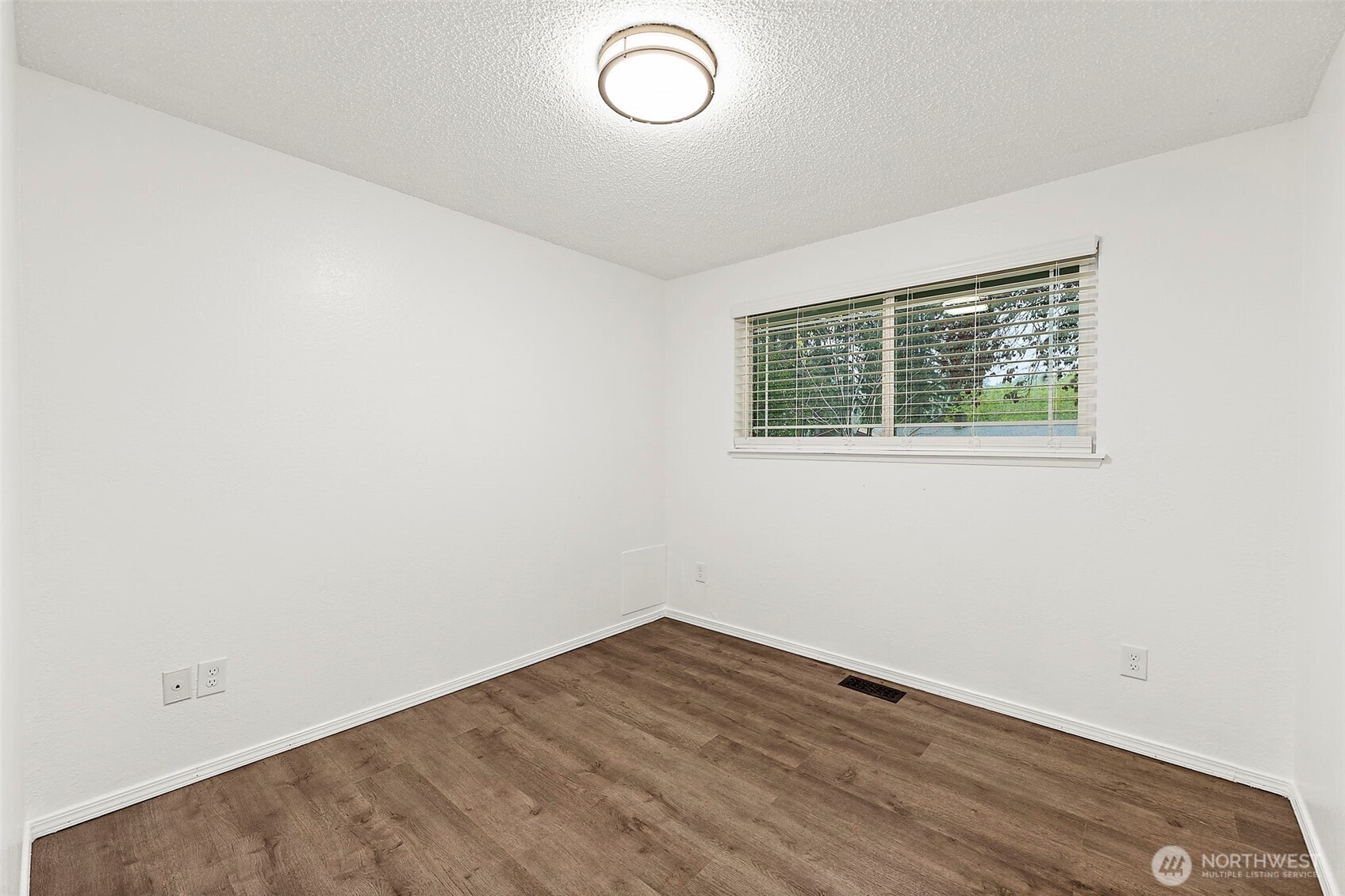 14801 73rd Avenue E Puyallup WA 98375