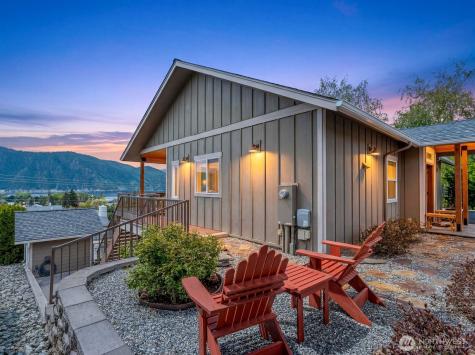 25 Harvey Lewis Lane Manson WA 98831