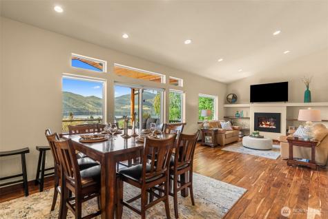 25 Harvey Lewis Lane Manson WA 98831