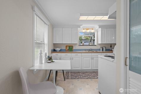 3536 SW Monroe Street Seattle WA 98126