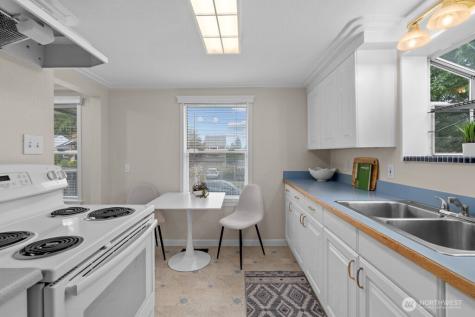 3536 SW Monroe Street Seattle WA 98126