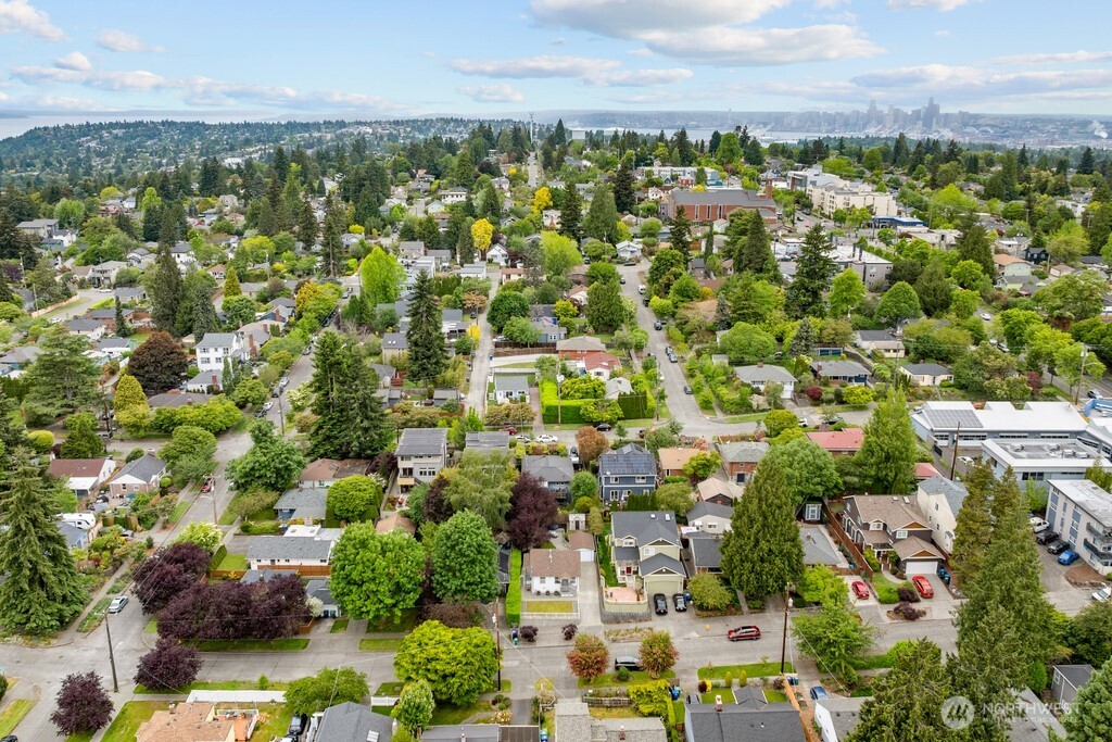 3536 SW Monroe Street Seattle WA 98126
