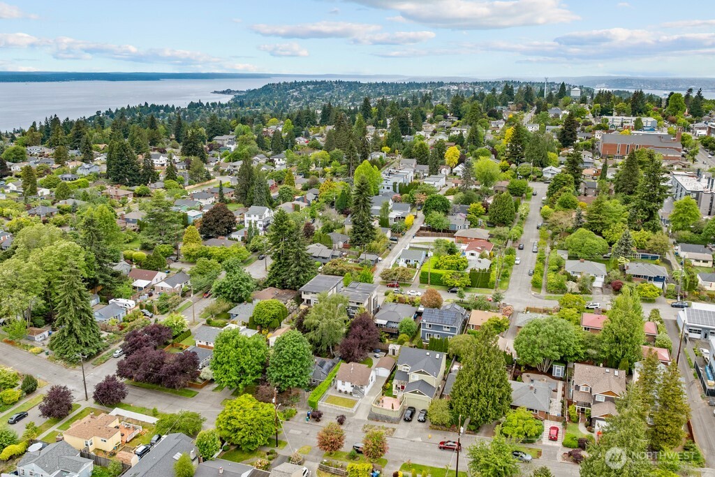 3536 SW Monroe Street Seattle WA 98126