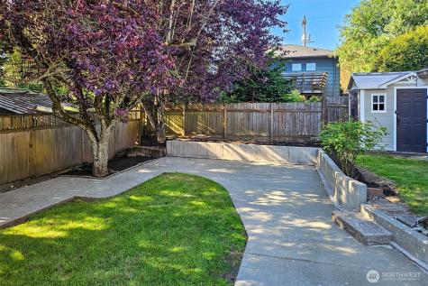 3536 SW Monroe Street Seattle WA 98126