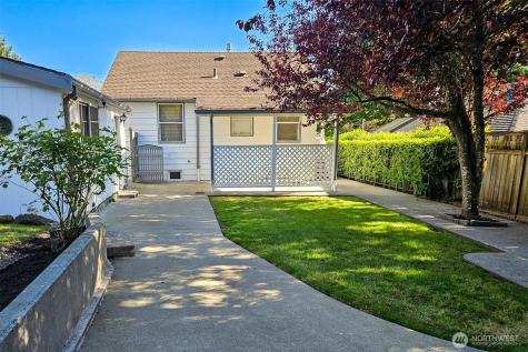3536 SW Monroe Street Seattle WA 98126
