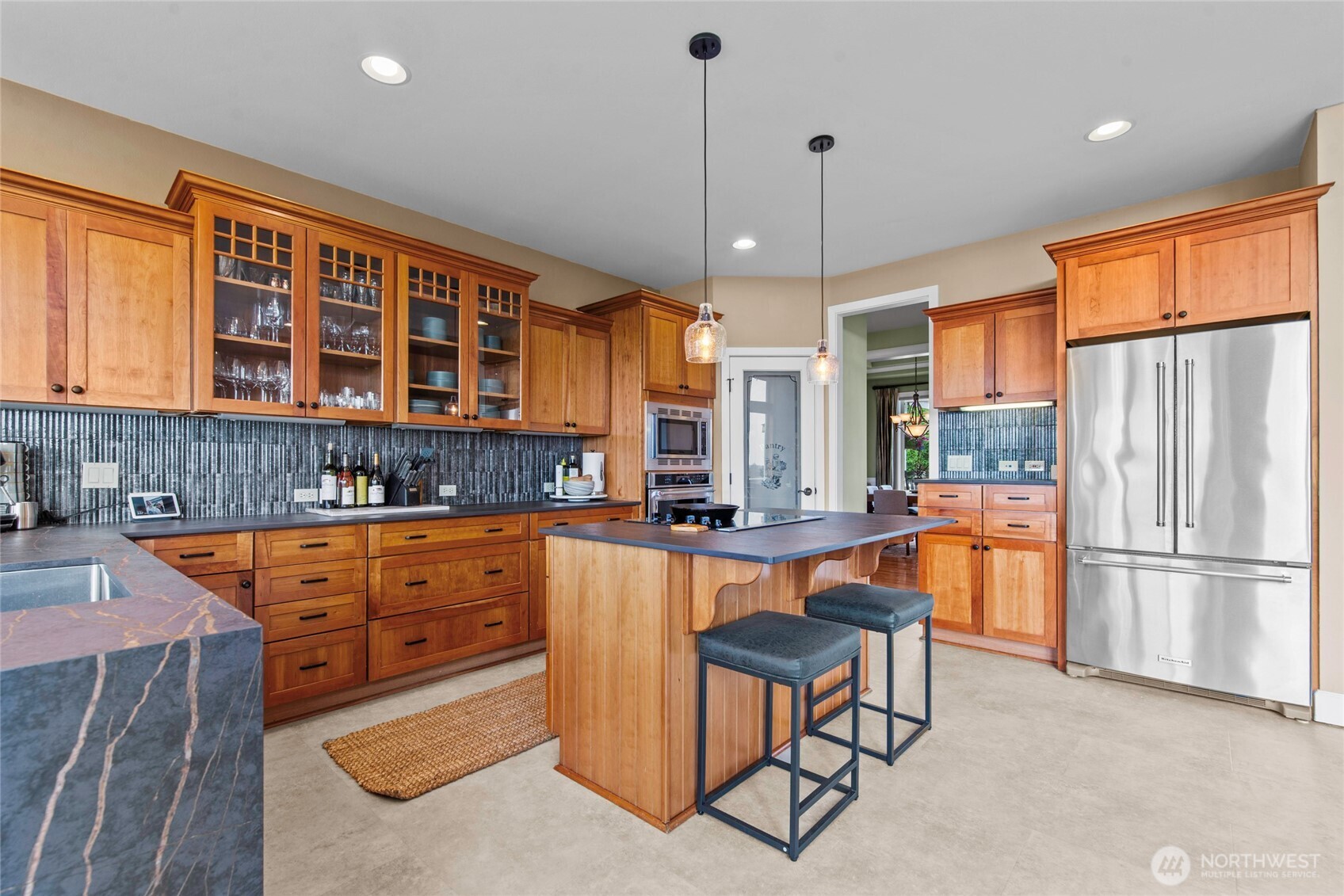9306 Milburn Loop SE Olympia WA 98513