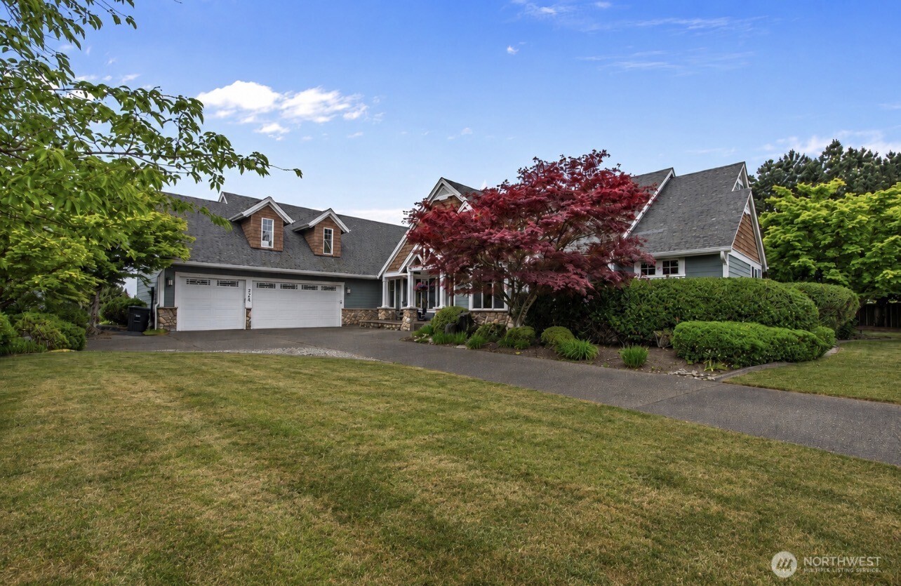 9306 Milburn Loop SE Olympia WA 98513