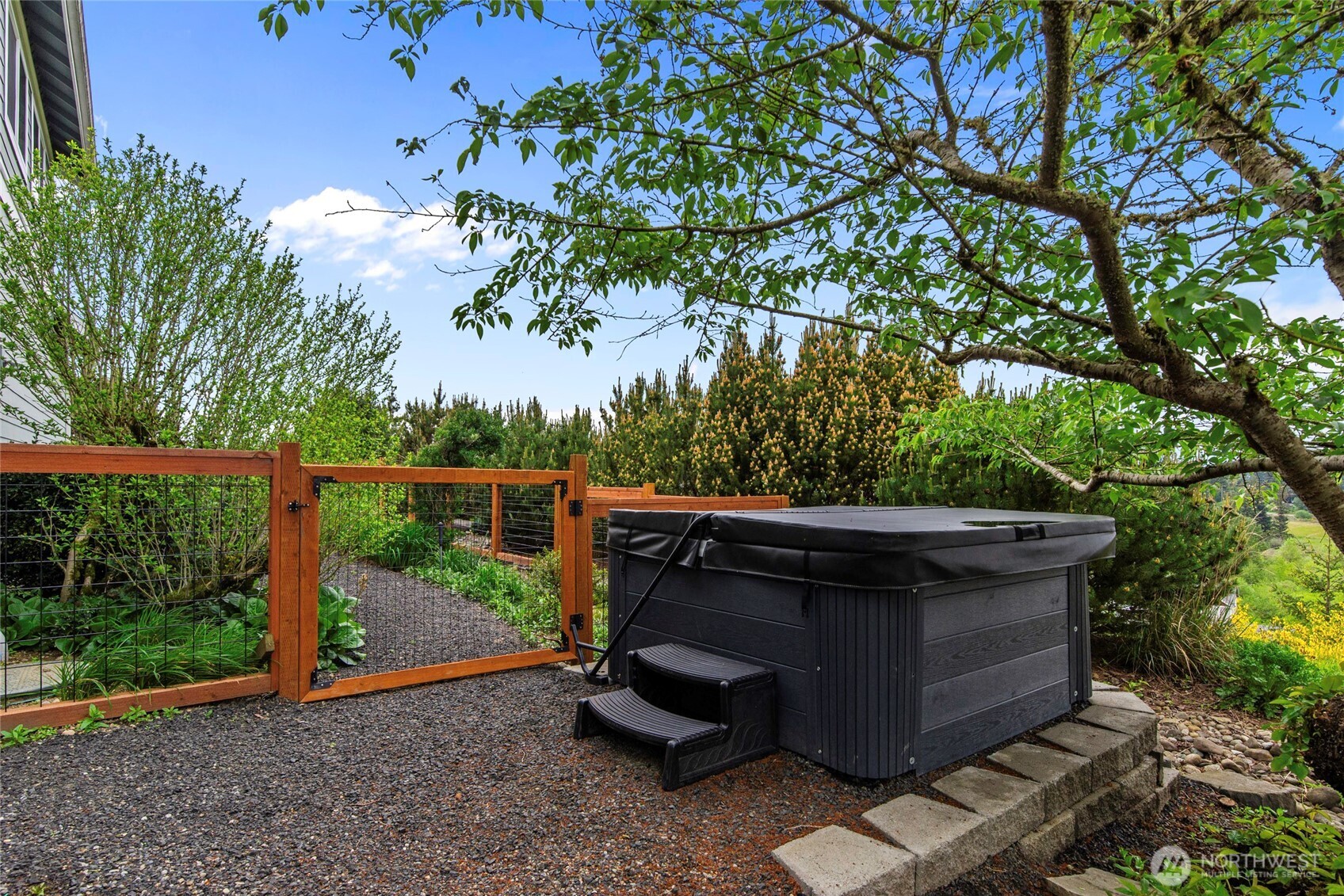 9306 Milburn Loop SE Olympia WA 98513