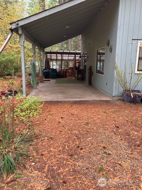 351 N Potlatch Drive Hoodsport WA 98548