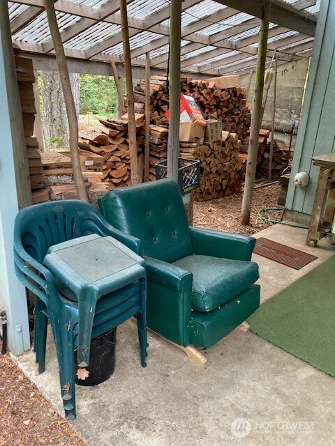 351 N Potlatch Drive Hoodsport WA 98548