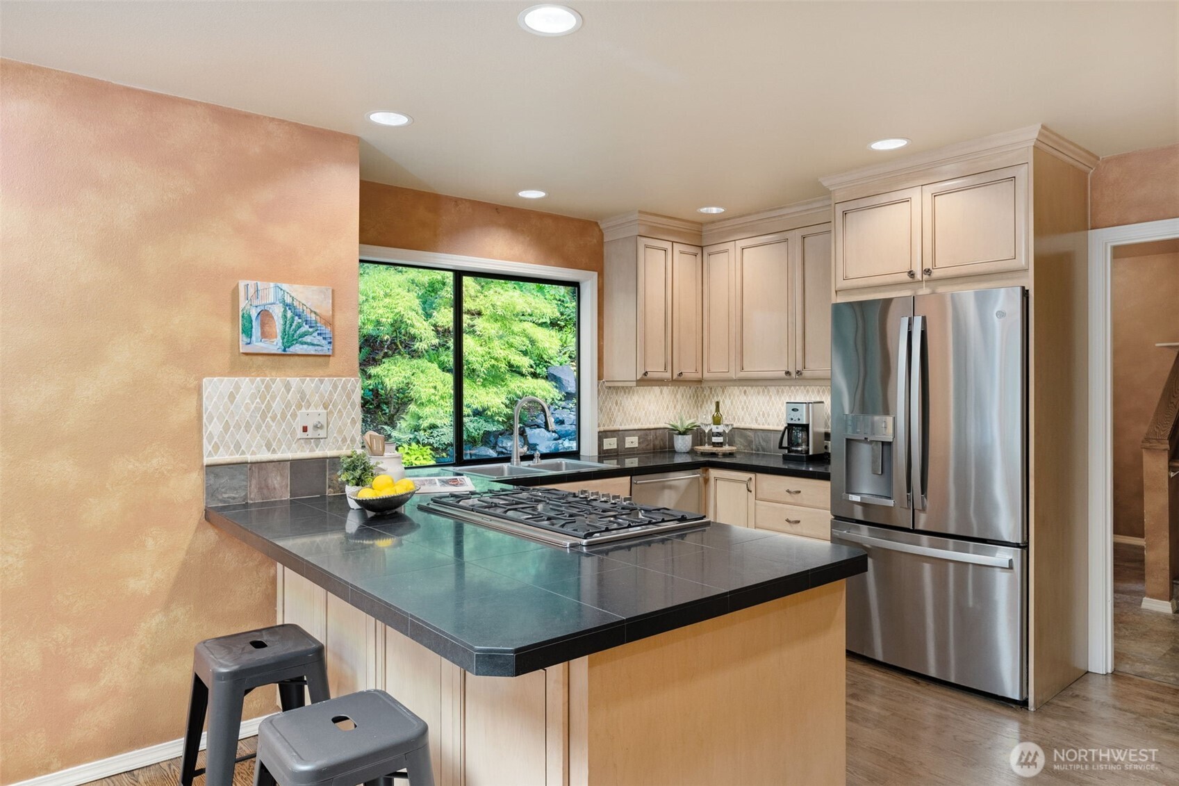 2825 NW Pine Cone Drive Issaquah WA 98027