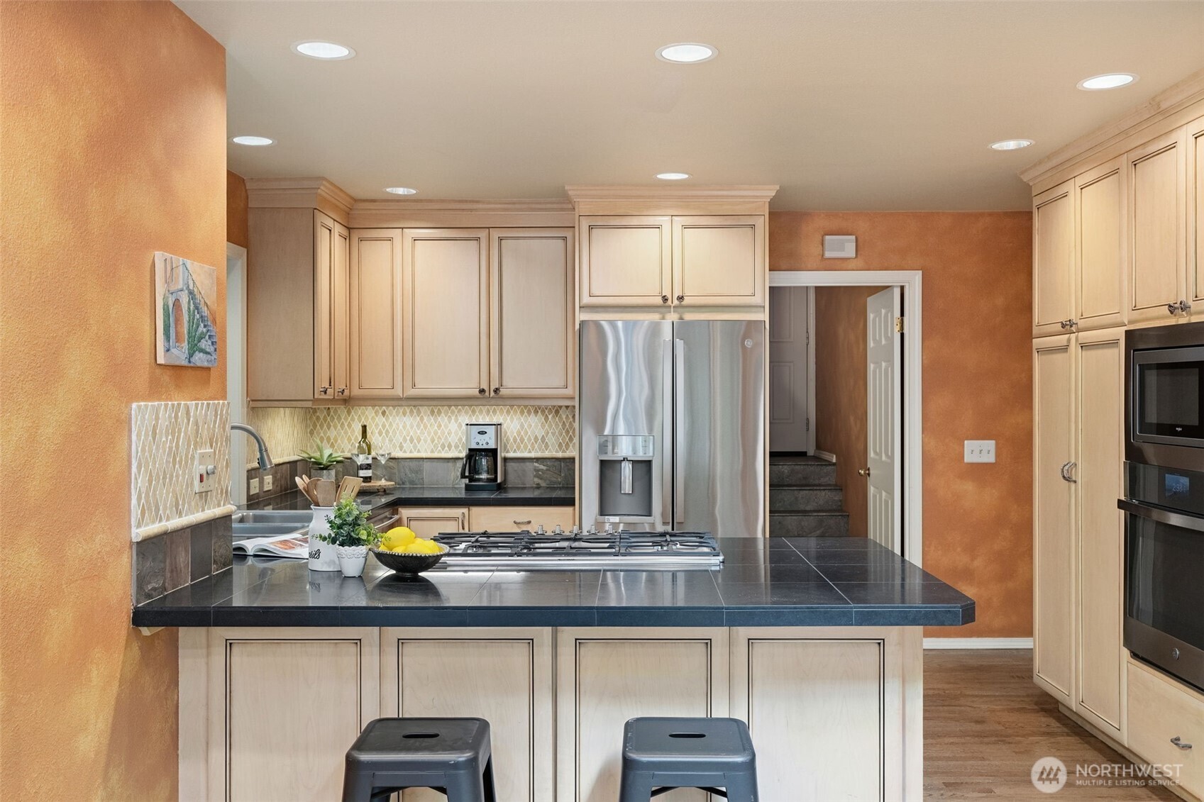 2825 NW Pine Cone Drive Issaquah WA 98027