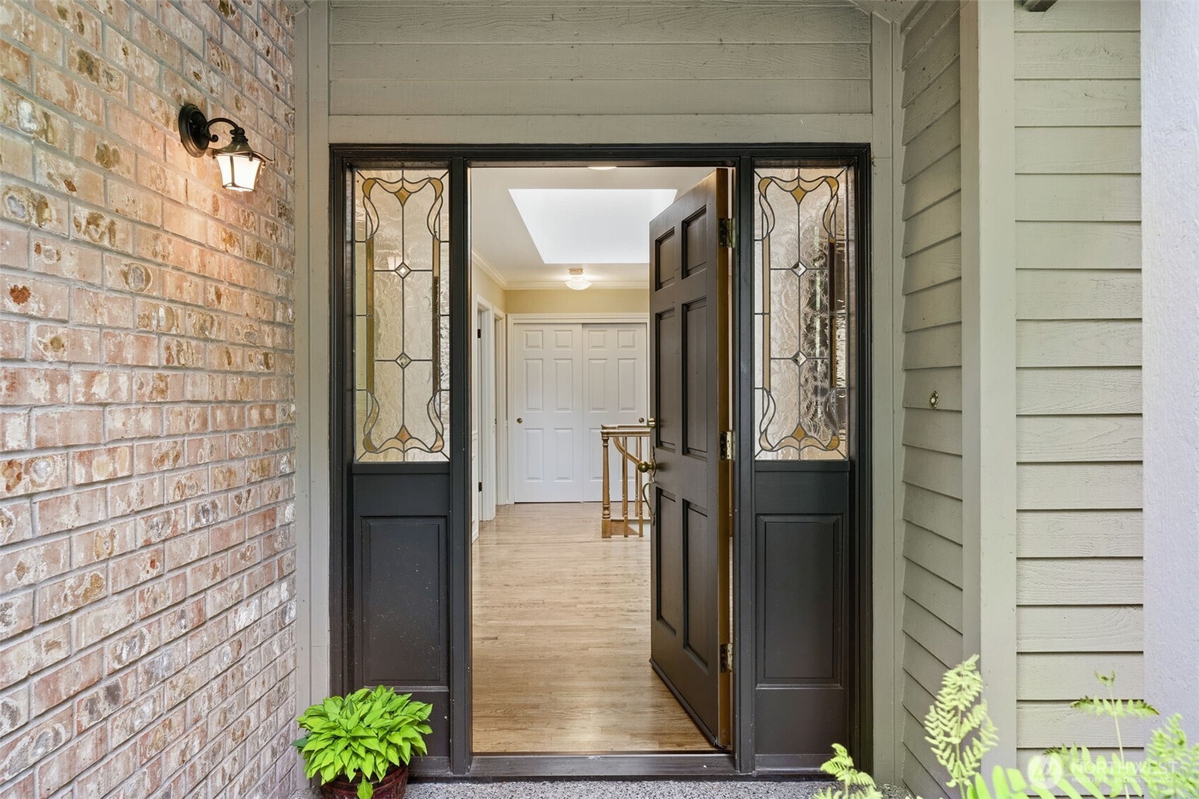 2825 NW Pine Cone Drive Issaquah WA 98027