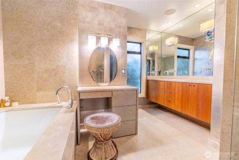 1640 Magnolia Boulevard W Seattle WA 98199