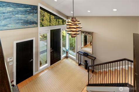 1640 Magnolia Boulevard W Seattle WA 98199
