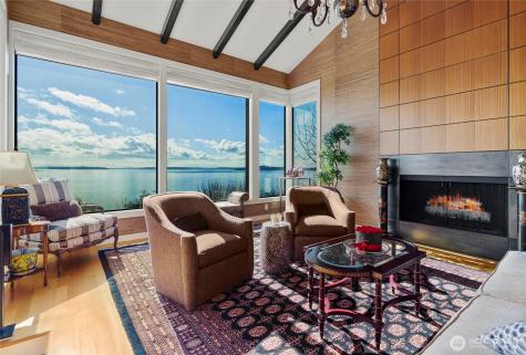 1640 Magnolia Boulevard W Seattle WA 98199