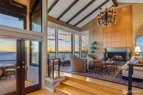 1640 Magnolia Boulevard W Seattle WA 98199