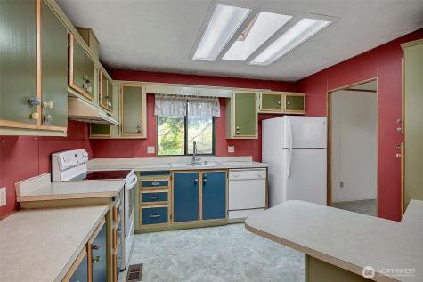 1121 244th Street SW Bothell WA 98021