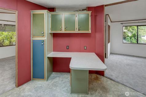 1121 244th Street SW Bothell WA 98021