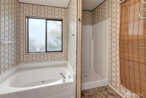 1121 244th Street SW Bothell WA 98021