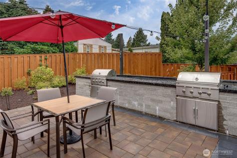 1121 244th Street SW Bothell WA 98021