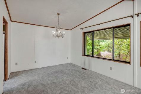 1121 244th Street SW Bothell WA 98021