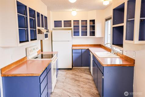 227 E Franklin Chelan WA 98816