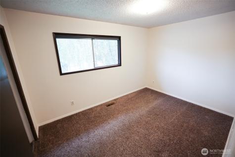 227 E Franklin Chelan WA 98816