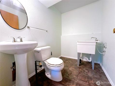 227 E Franklin Chelan WA 98816