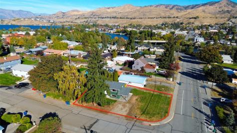 227 E Franklin Chelan WA 98816