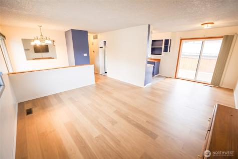 227 E Franklin Chelan WA 98816