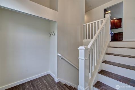 733 104th Street Seattle WA 98133