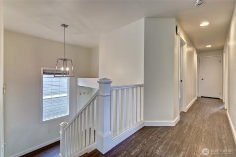 733 104th Street Seattle WA 98133