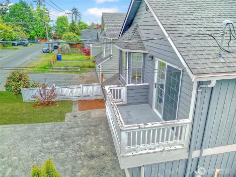 733 104th Street Seattle WA 98133